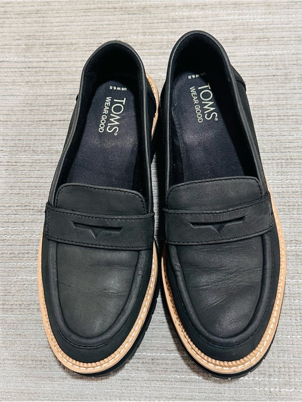 TOMS Cara Lug sole Penny loafers black leather comfort casual shoes New Sz 6,5 - Picture 6 of 10